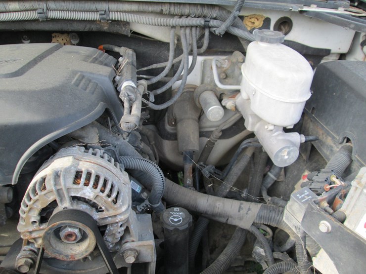 2013-gmc-2500hd-image-24