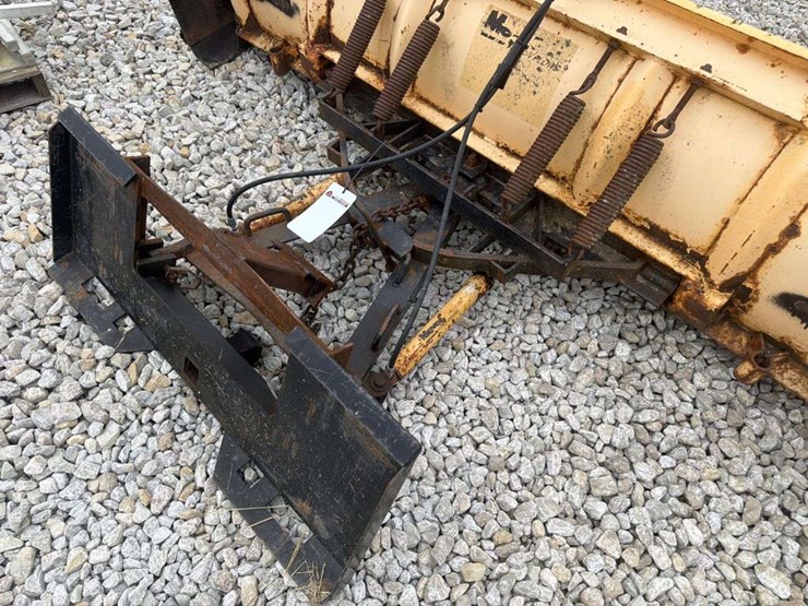 meyer-snow-plow-8-ft-with-quick-attachment-image-4