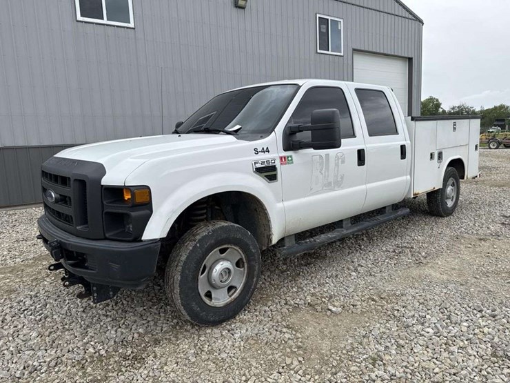 2007-ford-f250-xl-image-1