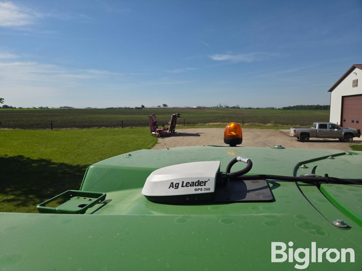 2017-john-deere-s670-image-14