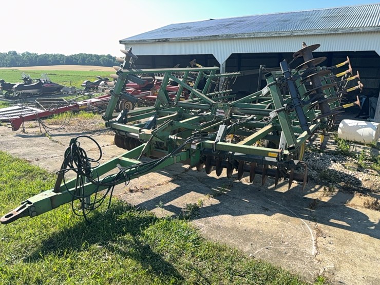 john-deere-724-image-3