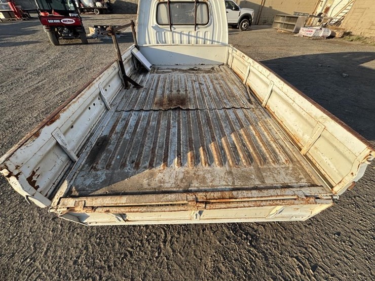 2009-zap-utility-truck-image-7