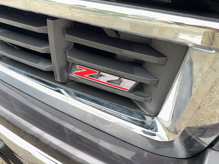 2014-chevrolet-silverado-lt-image-9