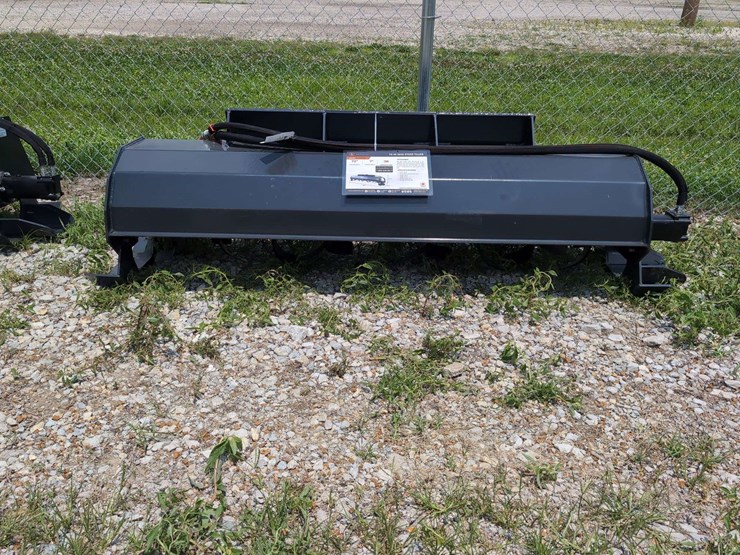 wolverine-skid-steer-72"-tiller-image-1
