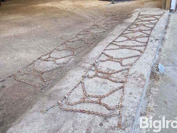 tractor-chains-image-1