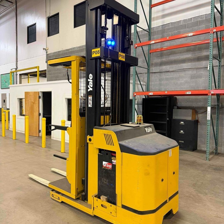 Yale OS030BFN36TE119 Order Picker