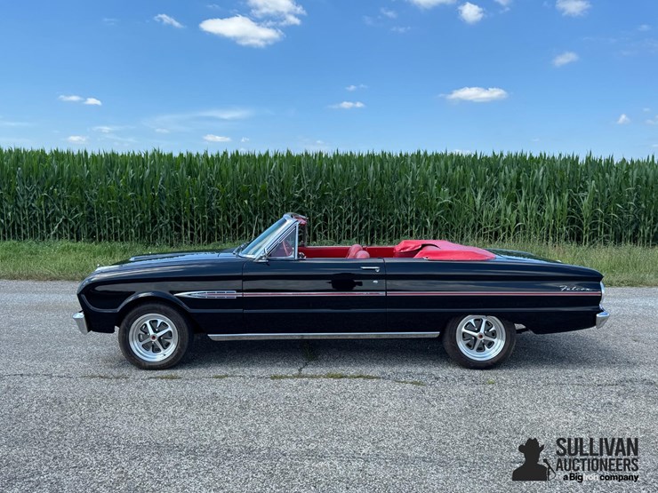 run-#95.1---1963-ford-falcon-futura-convertible-image-19