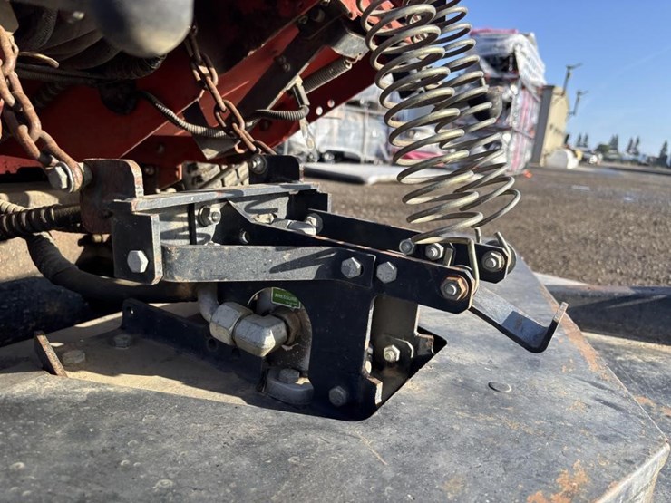 2003-jacobsen-turfcat-628d-mower-image-9