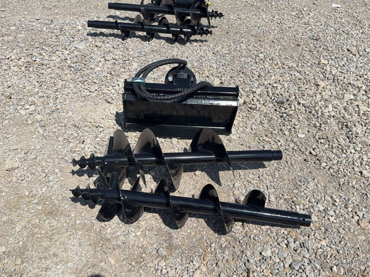 hydraulic-auger-attachment-with-two-augers-image-3