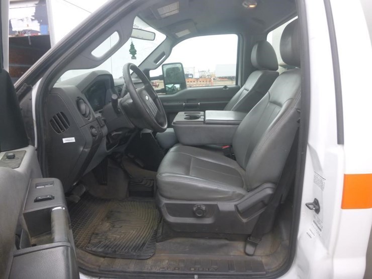 2012-ford-f450-image-17