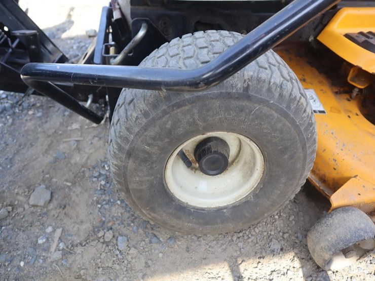 cub-cadet-lt1042-image-11