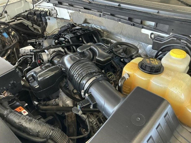 2014-ford-f150-image-12