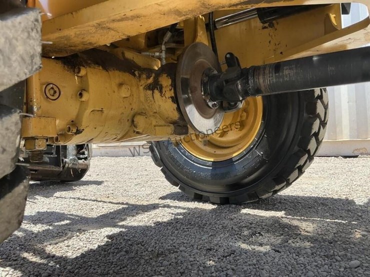 caterpillar-903c-image-26