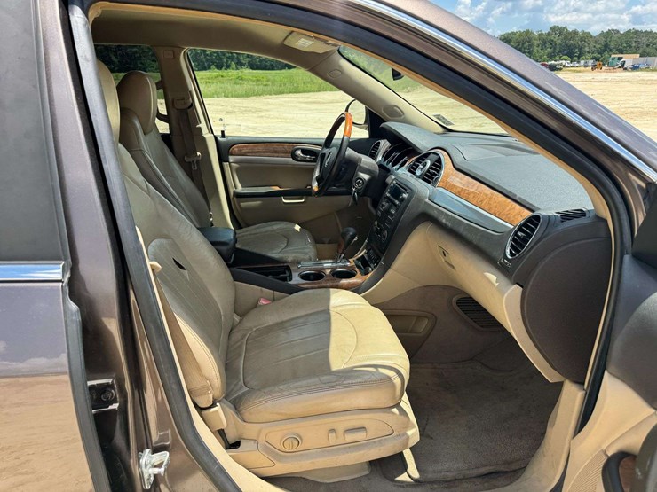 2009-buick-enclave-cxl-image-14