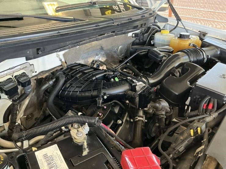2014-ford-f150-image-13