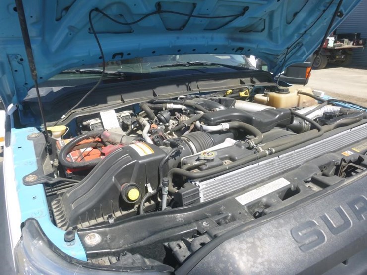 2013-ford-f550-image-23
