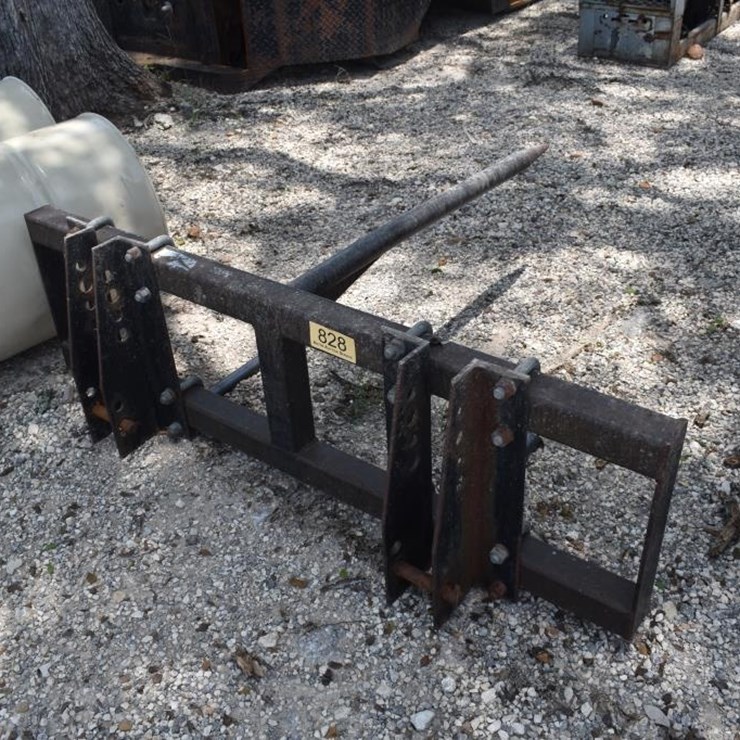 LOADER HAY SPEAR