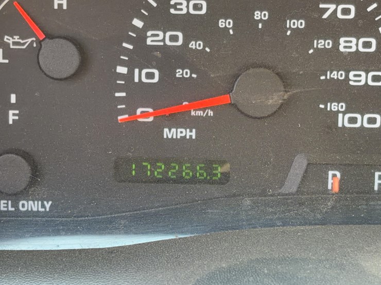 2004-ford-350-image-34