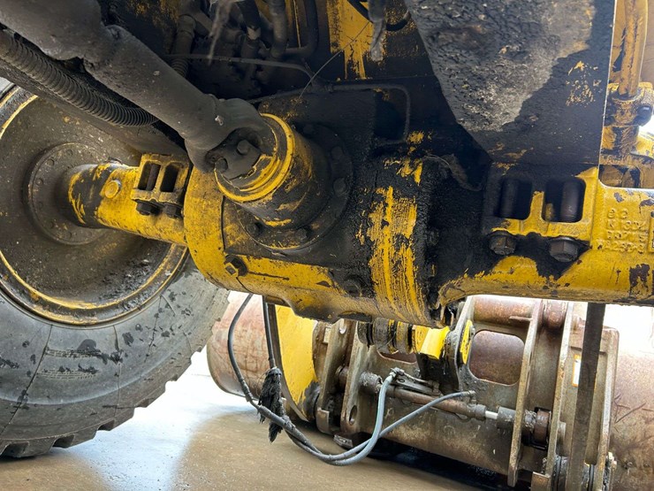 2003-komatsu-wa250-3mc-image-40