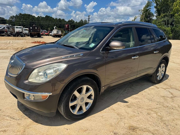 2009-buick-enclave-cxl-image-1
