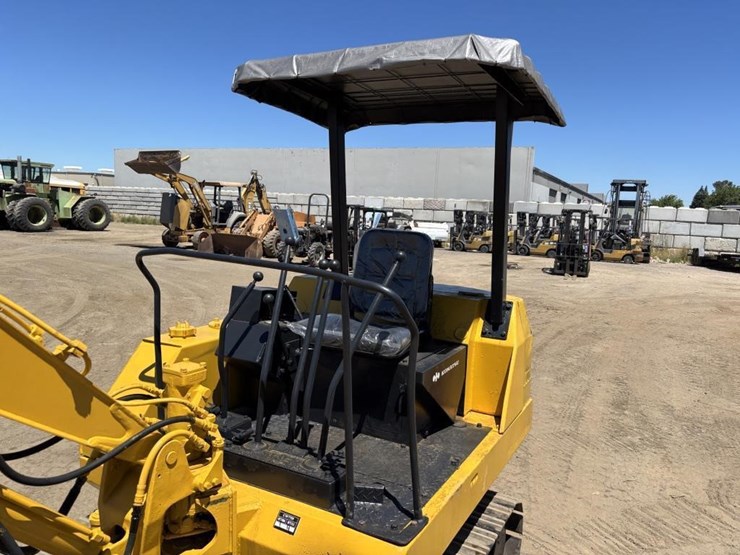 komatsu-pc10-5-image-19