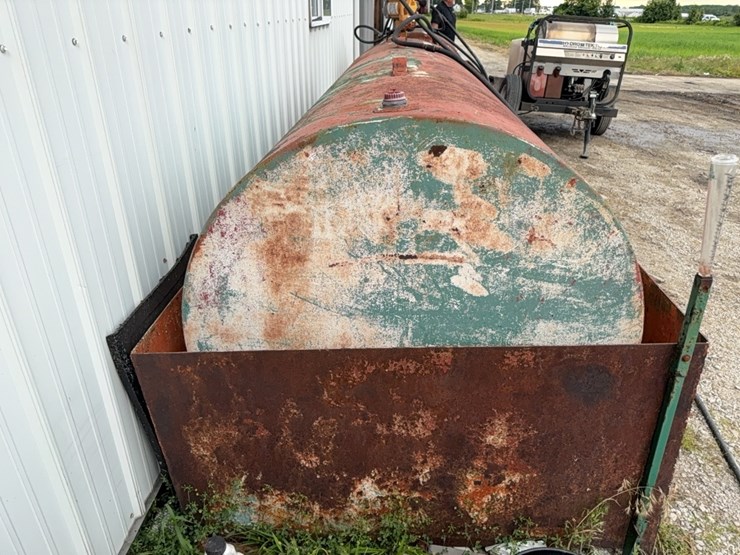 1000-gal-fuel-tank-image-4