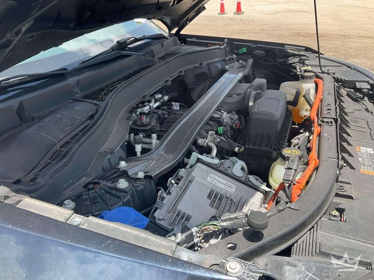 2020-ford-explorer-image-8