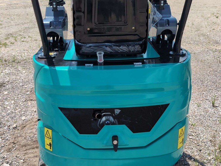 cfg-industries-mini-excavator---kv16r-image-6