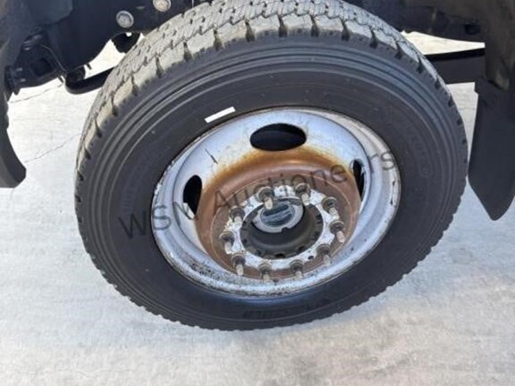 2019-ford-f450-image-6