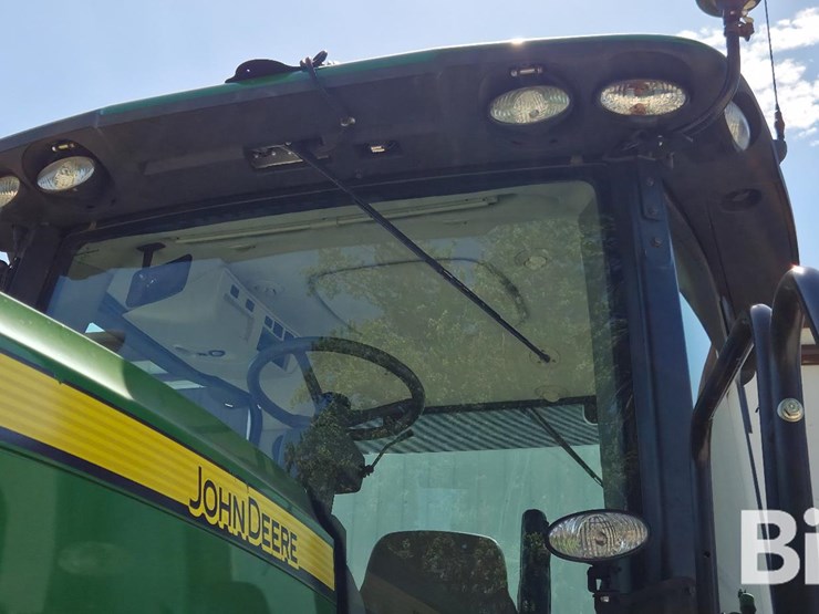 2013-john-deere-8360rt-image-10