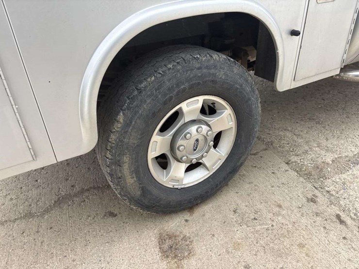 2016-ford-f250-image-10