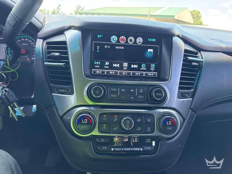 2018-chevrolet-tahoe-image-15