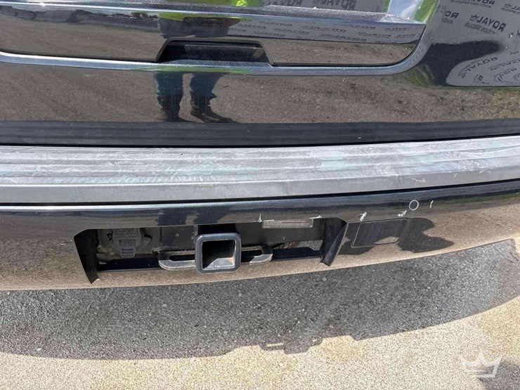 2018-chevrolet-tahoe-image-5
