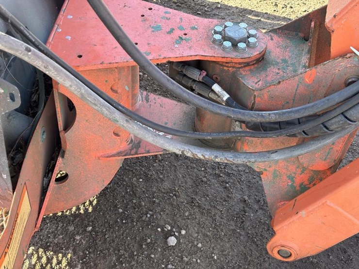 2003-jlg-600aj-image-18