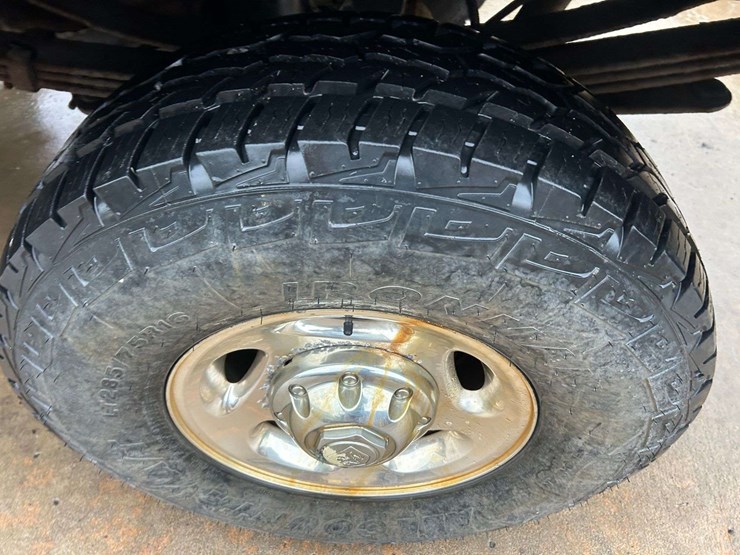 2001-dodge-2500-image-20