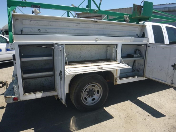 2014-ford-f350-image-10