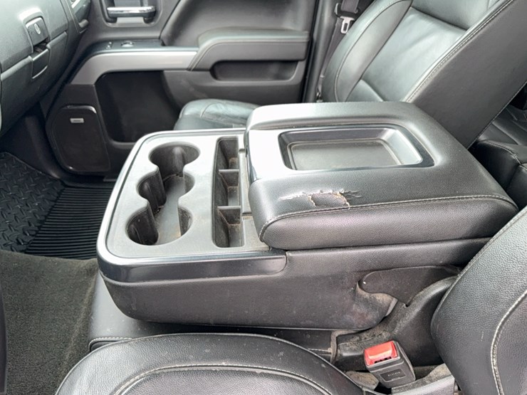 2016-chevrolet-silverado-ltz-image-37