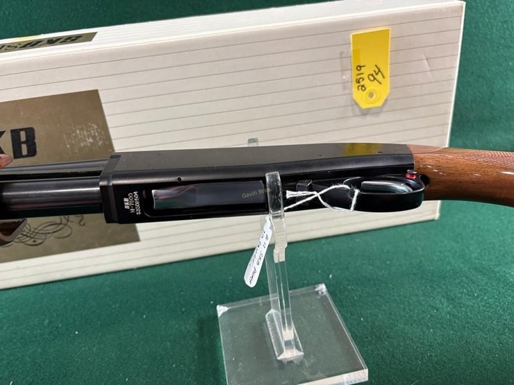 nib-skb-mdl.m-7300-20ga-shotgun-image-16