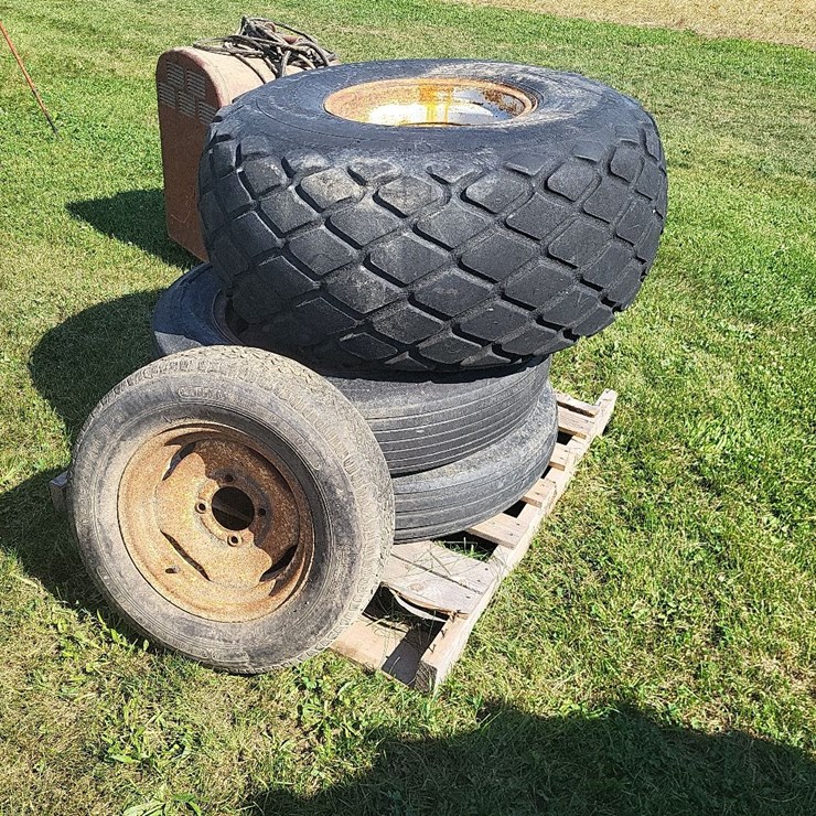 (4) Assorted Tires
