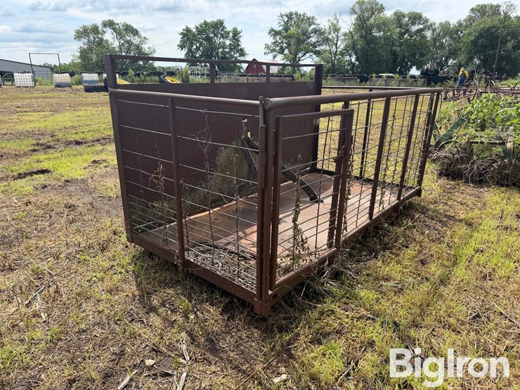 3-pt-livestock-carrier-image-7