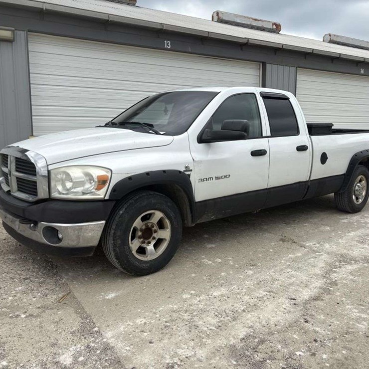 2008 DODGE 1500