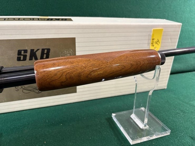 nib-skb-mdl.m-7300-20ga-shotgun-image-8