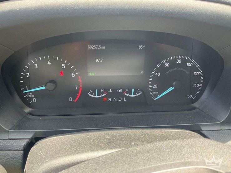 2020-ford-explorer-image-13