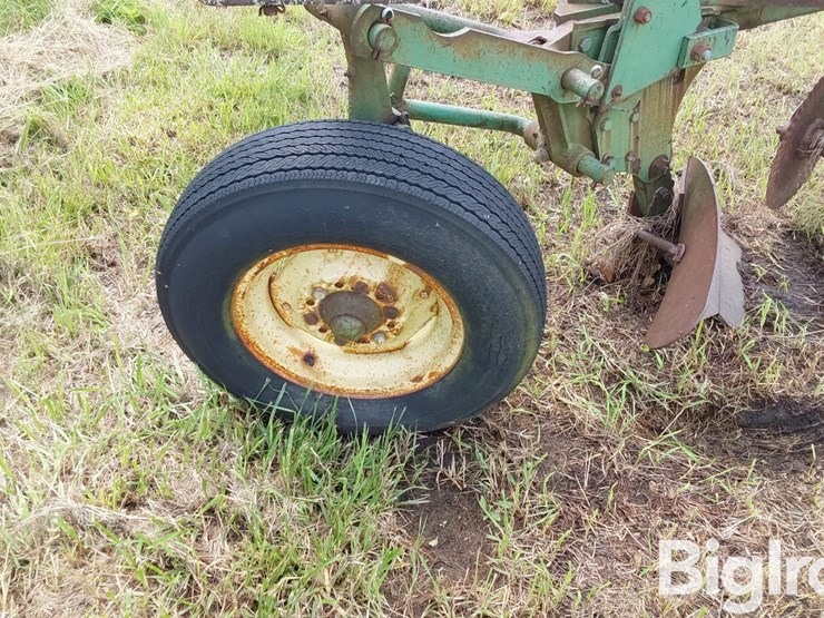 john-deere-2-image-20
