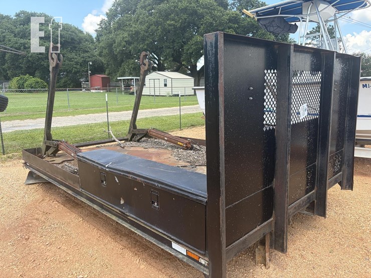 flatbed-image-1