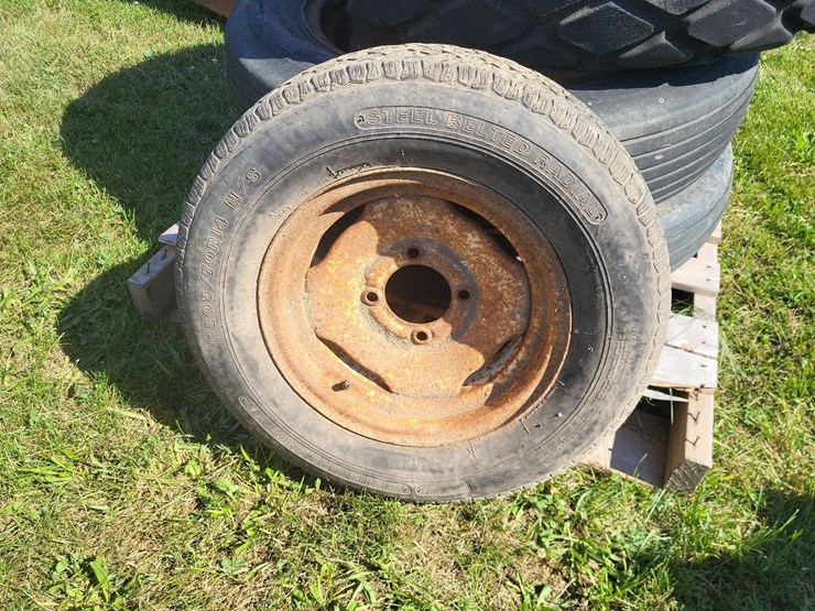 (4)-assorted-tires-image-8