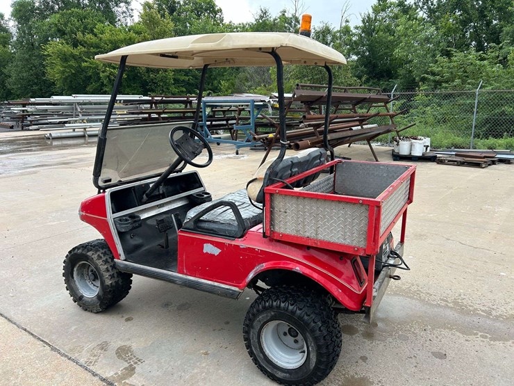2006-club-car-48-volt-golf-cart-image-6