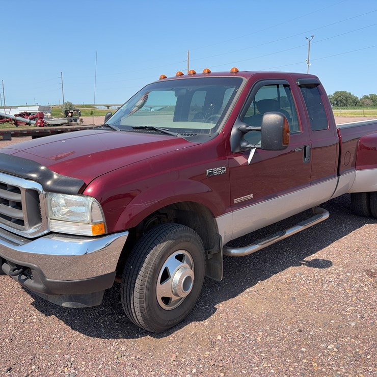 2004 FORD 350
