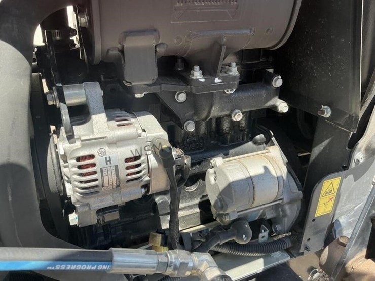 yanmar-sa424-loader-tractor-image-15