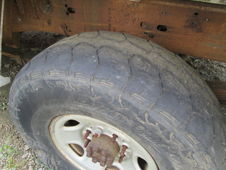 2005-gmc-2500hd-image-6
